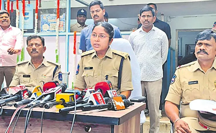 JNTUH Student Clash Hostel Violence Hyderabad