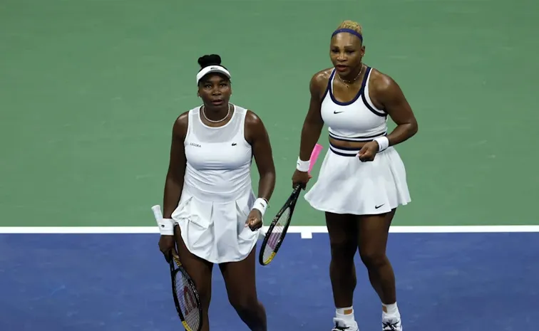 Venus-Serena-Williams-Lost Match-1st Round-US Open-Doubles
