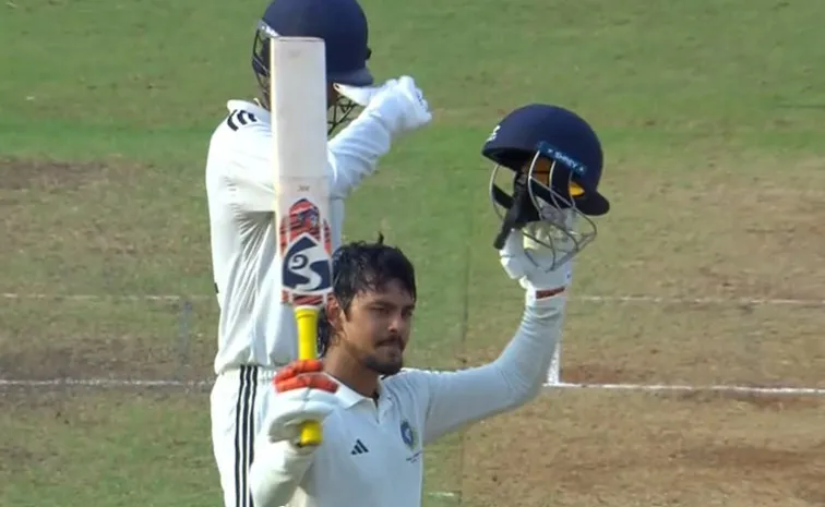 Ishan Hammers-Century Vs South Zone-Duleep-Trophy Final-Day-1 Stumps