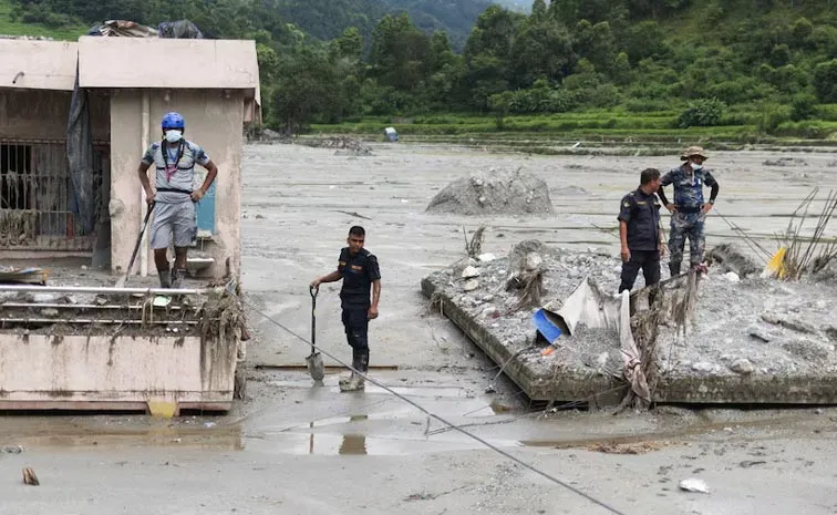 Nepal Flood Disaster 1340 Dead 5000 Missing