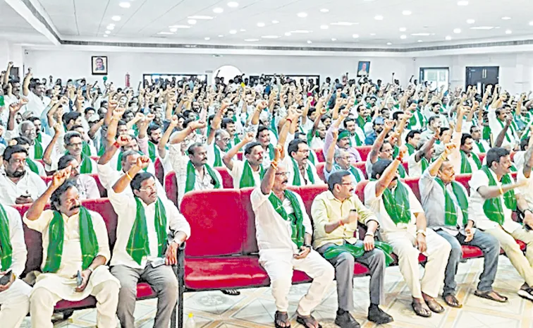 ఆక్వా సాగు సమ్మెకు సై