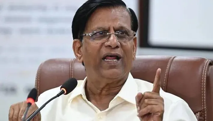 మాట వినకపోతే కాల్చి పారేస్తా