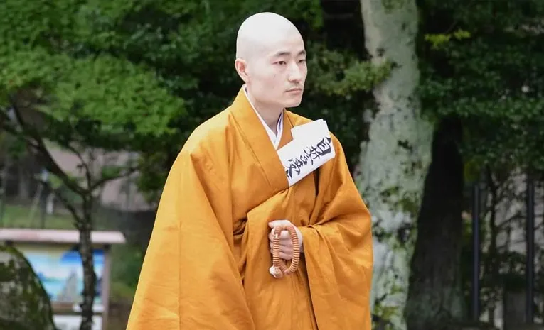 Japanese Monk Begins 12 Year Isolation Until 2038 for Rigorous Spiritual Training