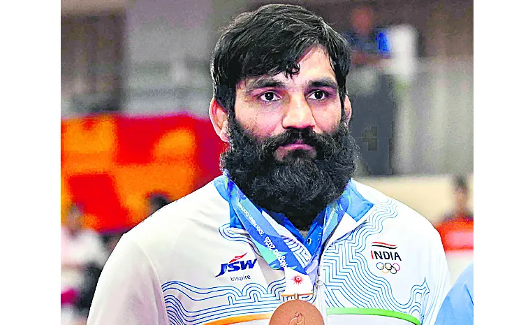 Sunil Kumar wins bronze medal in mens Greco Roman 87kg wrestling at Asian Games 20263