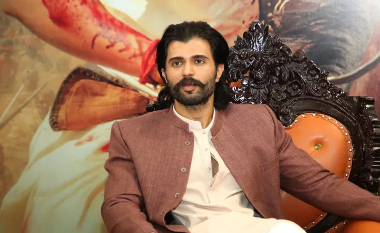 Ranabaali Hero Vijay Devarakonda Comments On Movie Tickets Hikes
