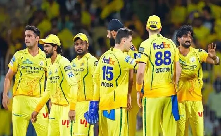 Another Big Change At CSK Ahead Of IPL 2027, Long Time Batting Coach Michael Hussey Departs