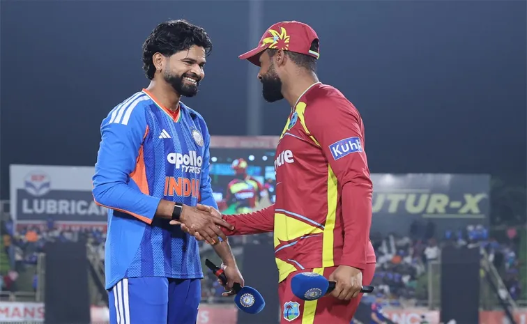 టాస్‌ గెలిచి బౌలింగ్‌ ఎంచుకున్న వెస్టిండీస్‌