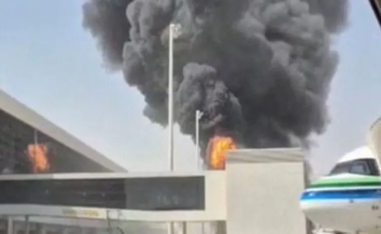 Saudi Arabia Riyadh airport hit by second Houthi strike in two days