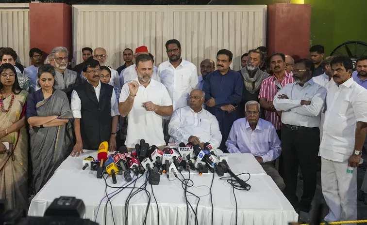 Meeting of INDIA bloc leaders at Rahul residence concludes