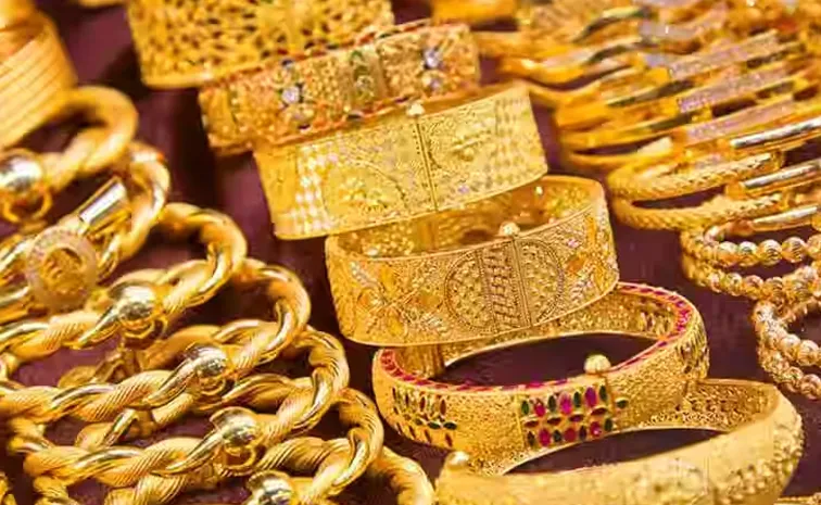 Rs 8 crore gold vanishes in 12 minutes from Vadodara showroom ahead of launch