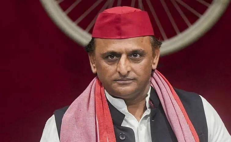 Three SP MLAs Join In BJP At Uttar Pradesh