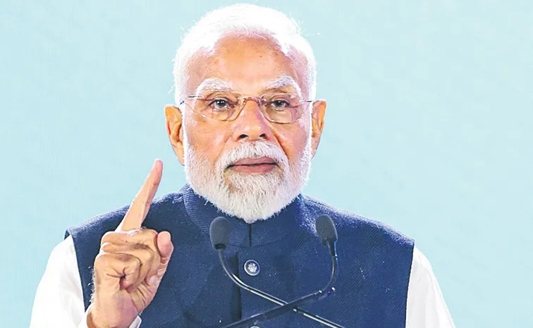 PM Narendra Modi addresses the Bloomberg New Economy Forum