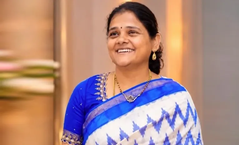  Bandi Deepthi As Kadapa YCP Mayor Candidate