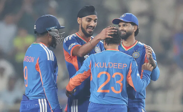 Lacks bit common sense IND Legend slams management Kuldeep omission