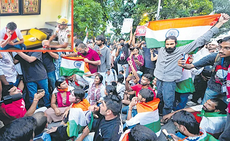 అట్టుడికిన హస్తిన 