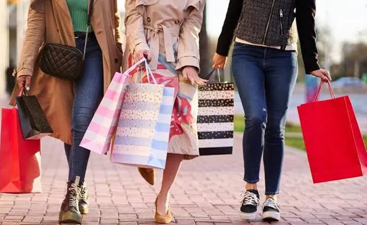 do Smart and wise in Shopping while offers are attracting