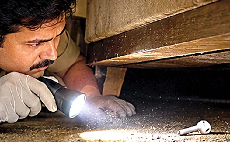 Funday Crucial Story On Bluetooth Earbud Solves Singer Murder Mystery