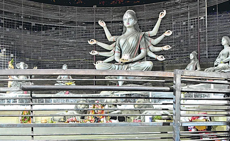 Kolkata Tragedy: Stampede During Durga Puja