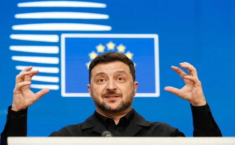 Donald Trump Russia sanctions waiver wrong says Volodymyr Zelenskyy