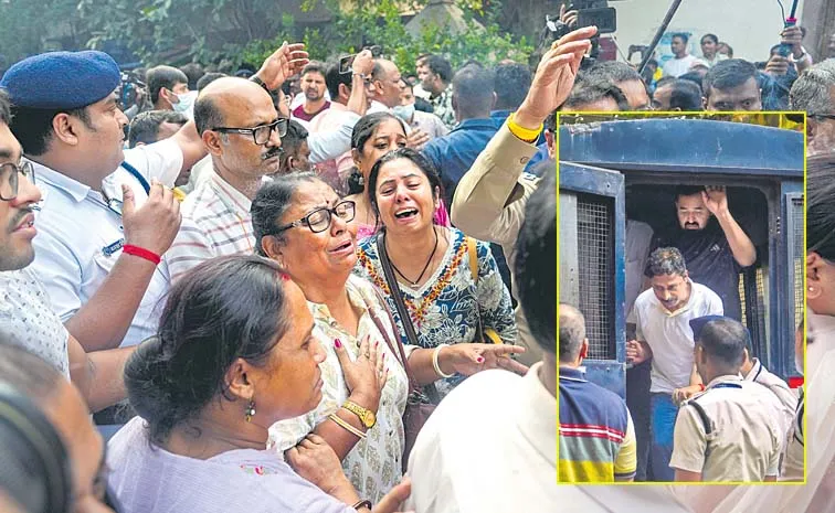 తొక్కిసలాట ఘటనలో ఏడుగురి అరెస్టు