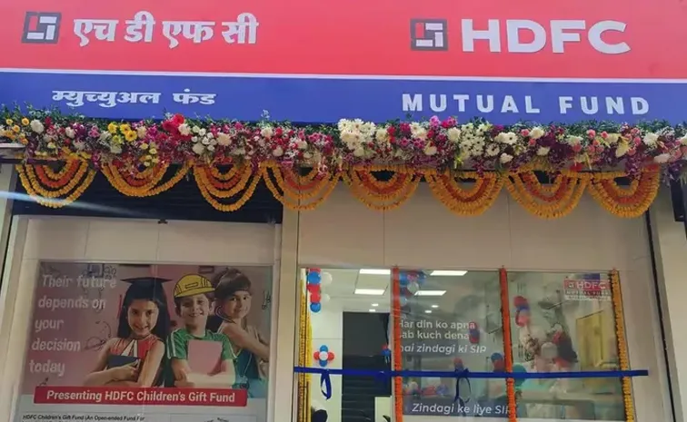 New Mutual Fund NFOs Summit SIF HDFC 70 30 Index Fund