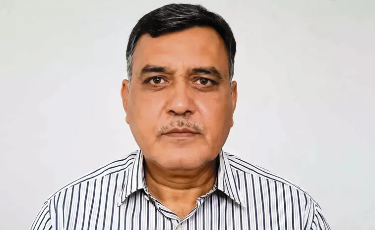 Retired IAS Officer Dinesh Kumar Appointed as 12th PRC Commission