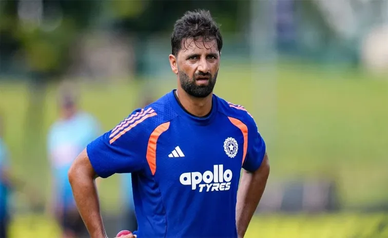 'అతడికి వన్డేలు సెట్‌ కావు.. టెస్టుల్లో ఆడించండి'