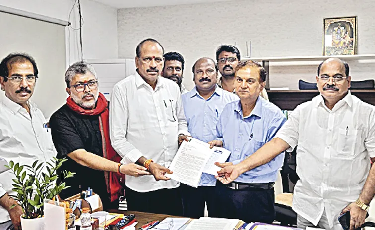 YSRCP Submits Complaint to SEC Over Alleged Electoral Violations