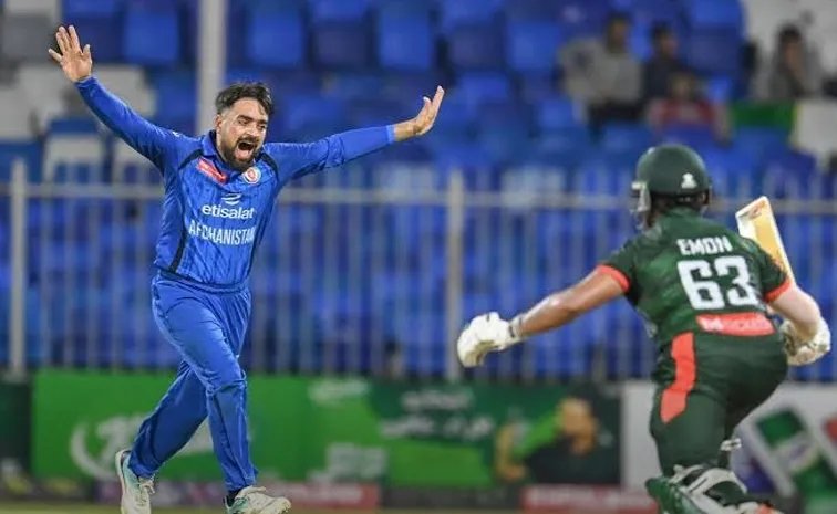 Afghanistans Rashid Khan claims four-fer versus Bangladesh