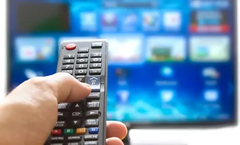 Avoid communal anti national content govt tells TV channels2