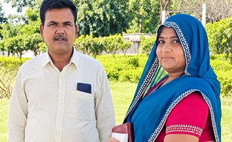 Dengue Deaths Husband And Wife Mainpuri Uttara Pradesh Incident1