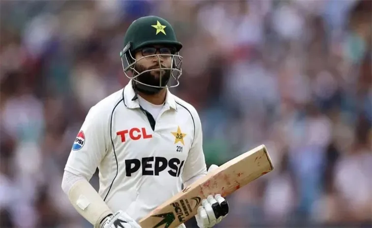 Imam-ul-Haq Hits Unbeaten Double Century for OGDCL against Ghani Glass