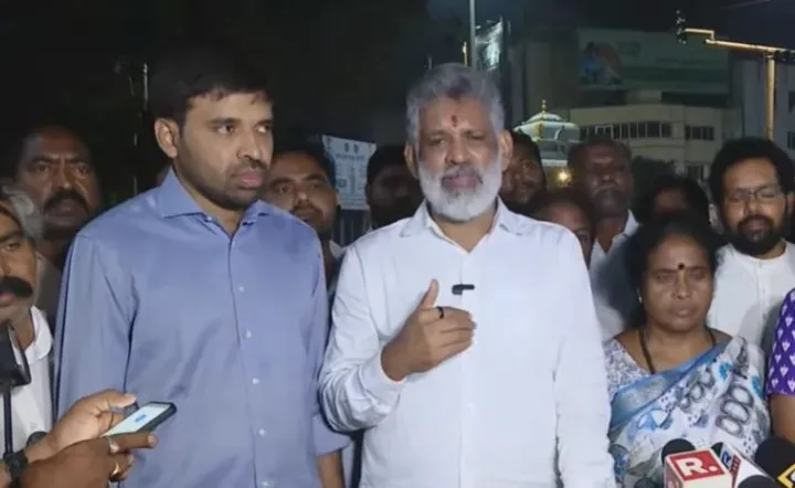 తప్పు చేసిన వారిని బోనులో నిలబెడతాం: చెవిరెడ్డి