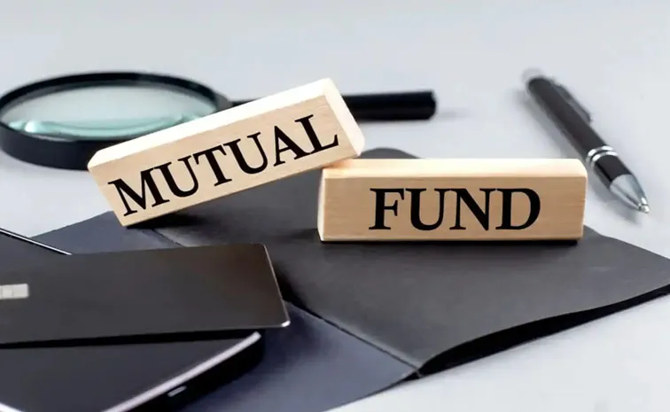 Axis UTI Mutual Fund NFO EVs Auto New-Age Consumption