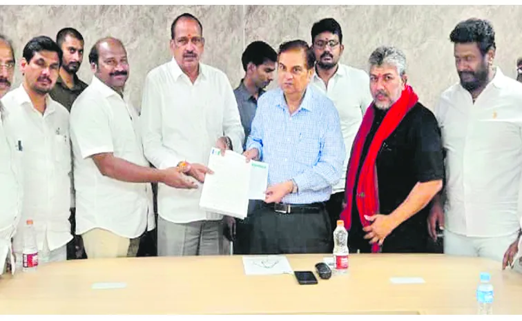 YSRCP complains to the SEC once again regarding the ruling partys irregularities