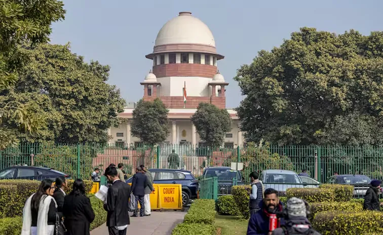 SC seeks Centre response to PIL on transgender law impact on women