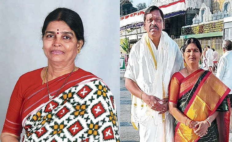 Karnati Vajramma Chief Executive of All India Handloom Fabrics.