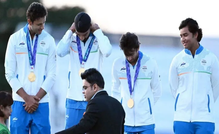 Jay Shah Handing Gold Medal To India Skips Giving Silver To Pakistan