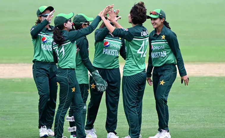 PCB Confirms-PAK-Pacer Kainat Imtiaz Announces International Retirement