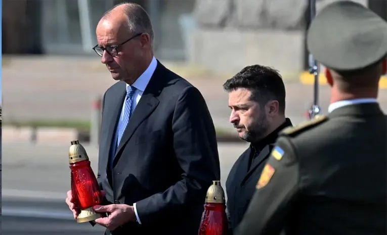 Russian Strikes Hit Kyiv During Merz Visit