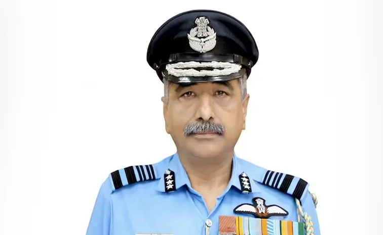 air marshal ashutosh dixit appointed chief of indian air force