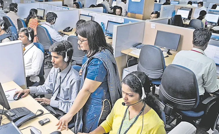 India services PMI Jumps to 55. 2 in September
