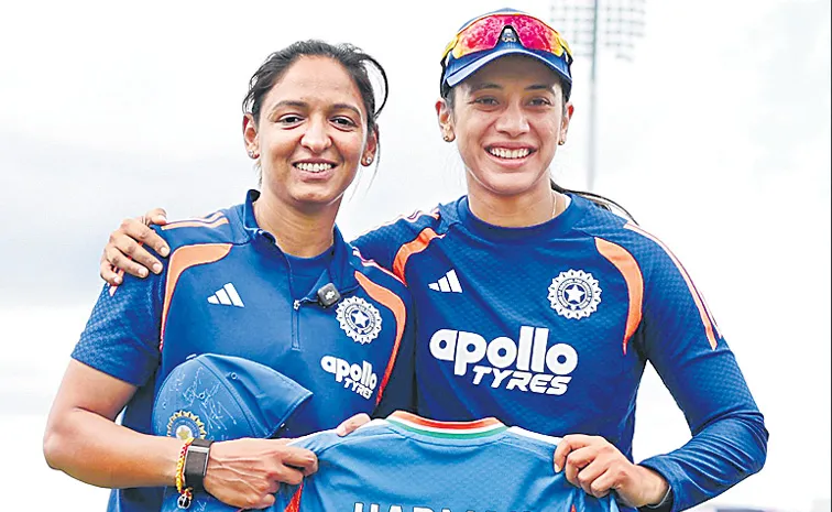 Smriti praises Captain Harmanpreet