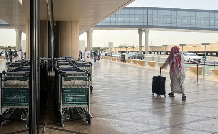 IndiGo Air India Divert Cancel Riyadh Flights After Houthi Airport Attacks