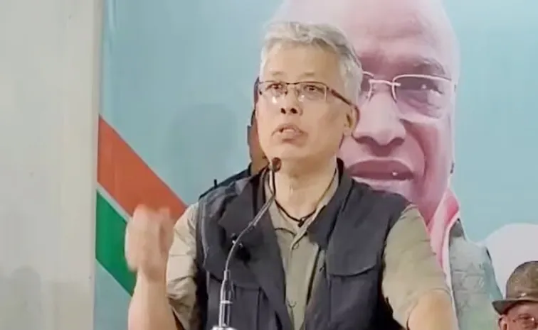 JNU removes professor and Congress MP over Molest allegations