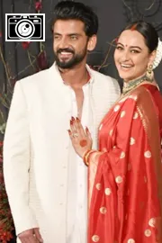 Sonakshi Sinha SLAMS Troll Claiming Her Divorce From Zaheer Iqbal Photos5