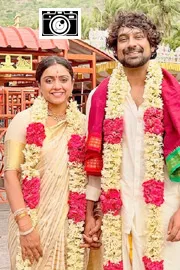 Hero Varun Sandesh Wife Vithika Sheru Visited Arunachalam Temple Photos5