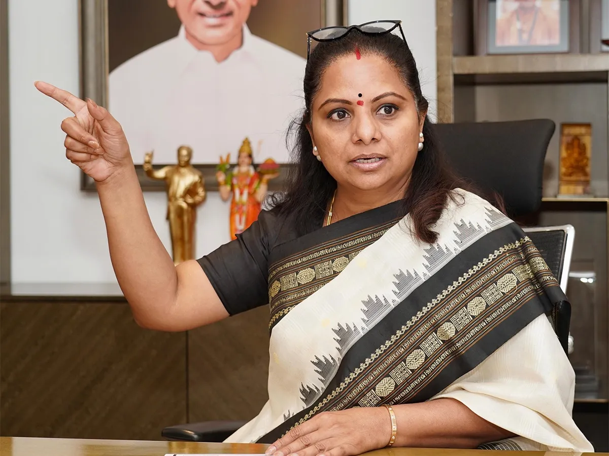 కల్వకుంట్ల కవిత సంచలన వ్యాఖ్యలు (ఫొటోలు)