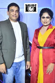 producer Dil Raju Wife Tejaswini Glamorous Stills Photos3