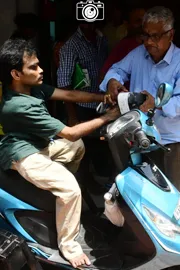 andrapradesh government stops ration door delivery9